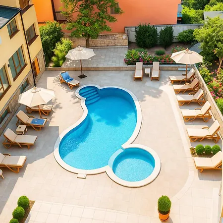 Seaside Nest Apartment